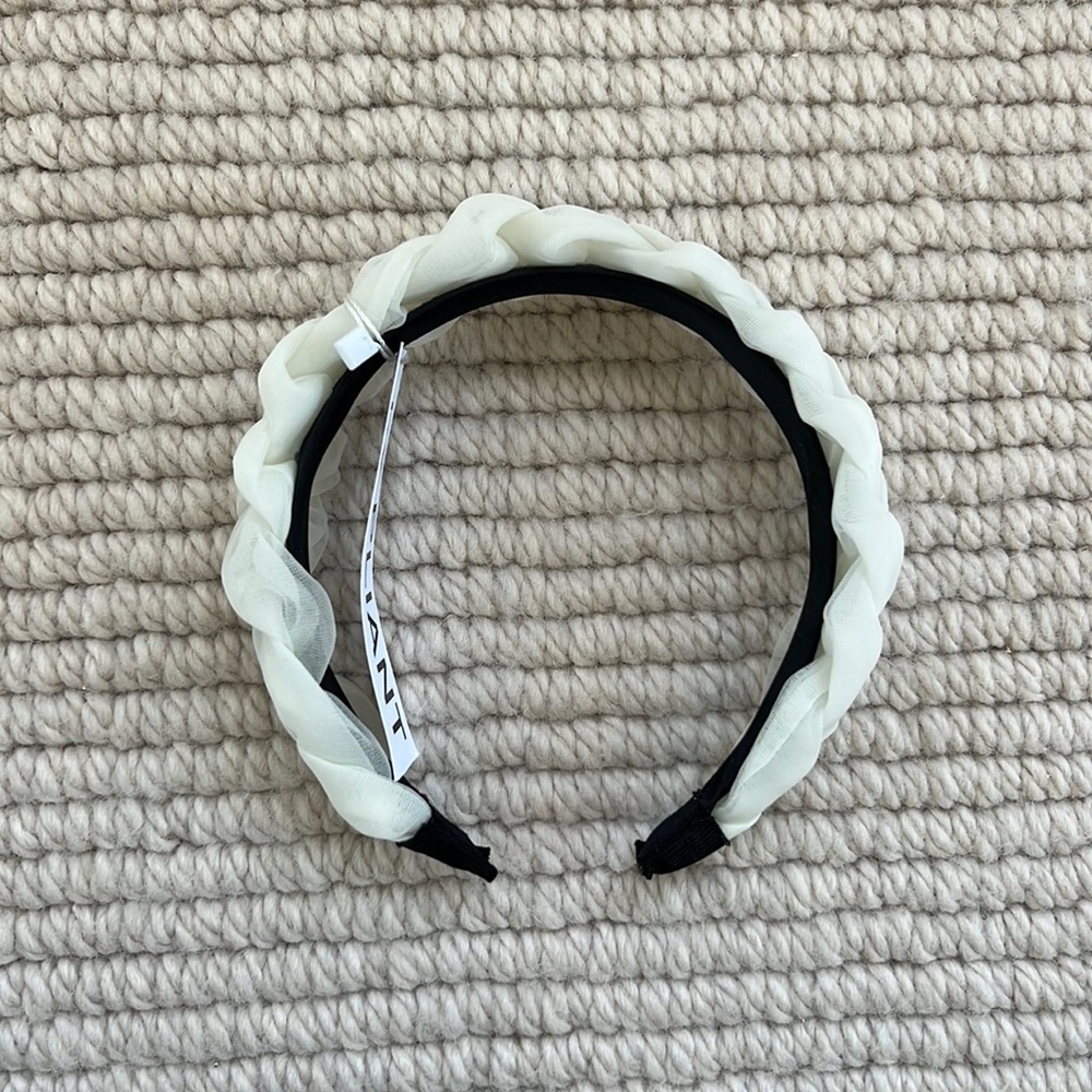 Girls braided ivory headband NWT